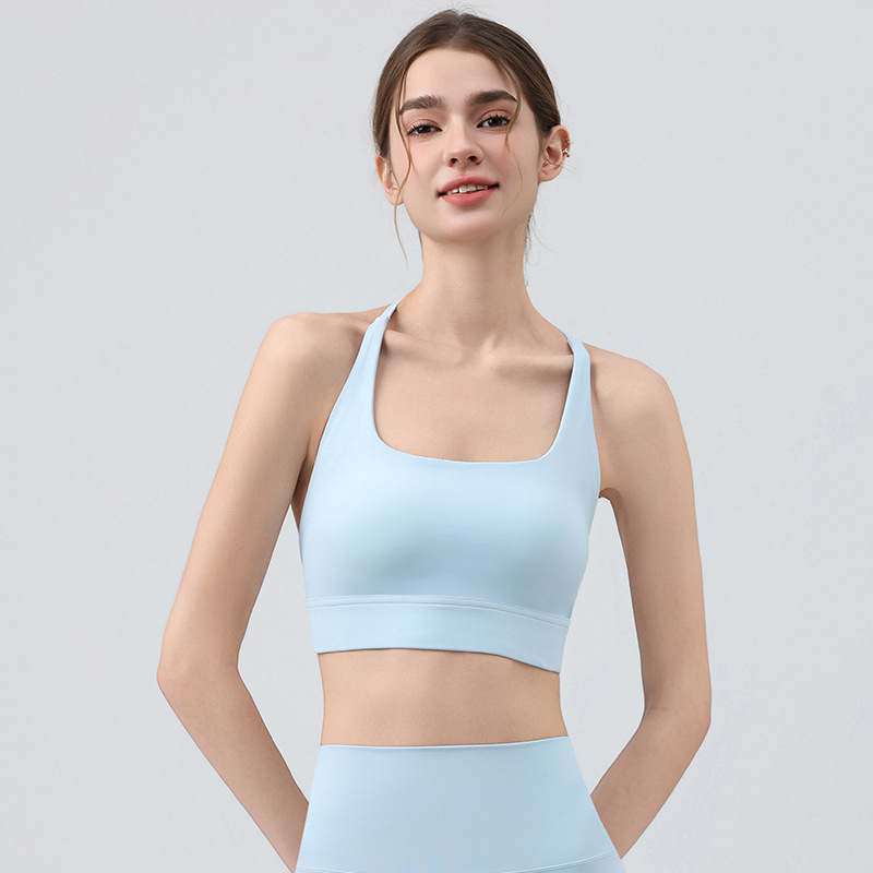 Йога топ с вграден спортен сутиен, чашка 3/4, тънка оформяща чашка, фиксирани двойни презрамки, плат найлон