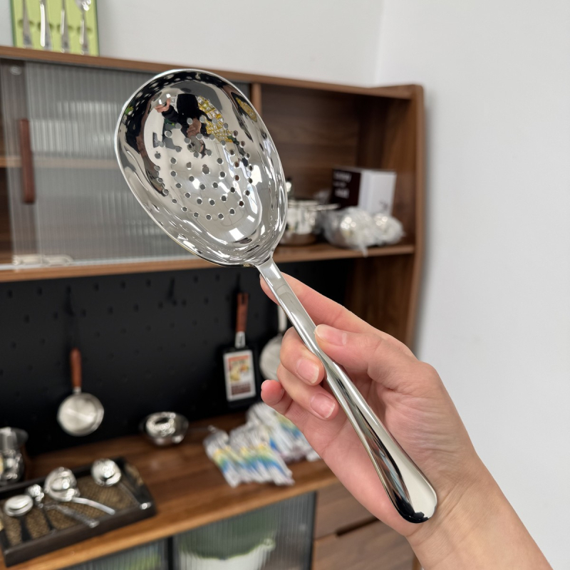 Munavormiline supilusikas pikkade käepidemetega, sügav kauss, 304 roostevaba teras, peegelviimistlus, serveerimis lusikas, kaasaegne minimalistlik stiil