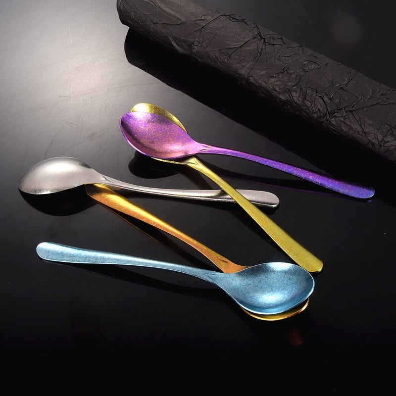 Jää lusikas puhtast titaanist, südamekujuline kristallidisain ja pikk käepide (modernne minimalistlik stiil; kohandamine saadaval)