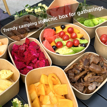 Jednorázová štvorcová krabica na donášku z kraft papiera so nepriepustnou papierovou misou, určená pre kempovanie a pikniky; nie je vhodná do mikrovlnky; vhodná pre bentó jedlá.