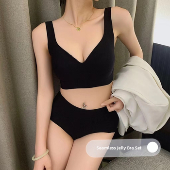 Jelly Push-Up bežični grudnjak s bočnim skupljanjem i bezšivnim Jelly trakama, 3/4 košarica, srednji oblik čašice