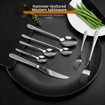 Tro-dijelni set pribora za steak: nož, vilica i žlica, od 201 nehrđajućeg čelika, drška s čekićastim uzorkom, retro stil, polirani sjaj