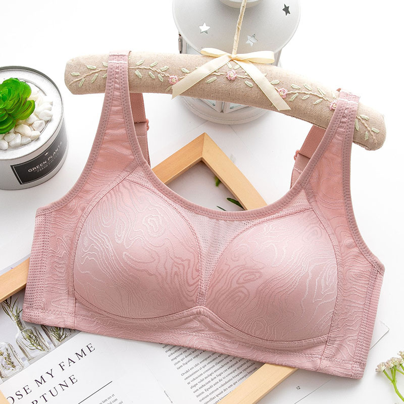 Najlonski grudnjak bez metalnih prstenova, košarice 3/4, bez naramenica, stražnji zatvarač s tri reda kukica