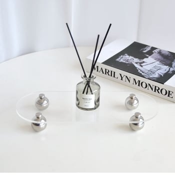 Prozirna akrilna posuda za pohranu s okruglim metalnim nogicama – moderni minimalistički stolni organizator/ploča za fotografije s otisom loga