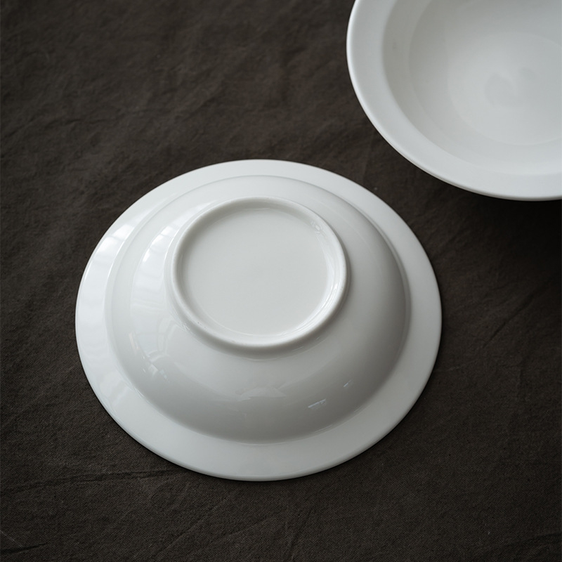 Keramička duboka zdjela za rezance i voće, Dehua porcelan, okruglog oblika, kapacitet 250 ml, mikrovalna sigurnost, jednodelna izrada