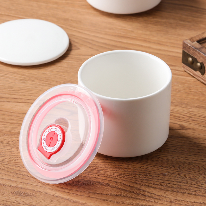 Keraamiline suppikarikas lameda kaanega hotellidele ja restoranidele, kaasaegne minimalistlik stiil, kohandamine saadaval