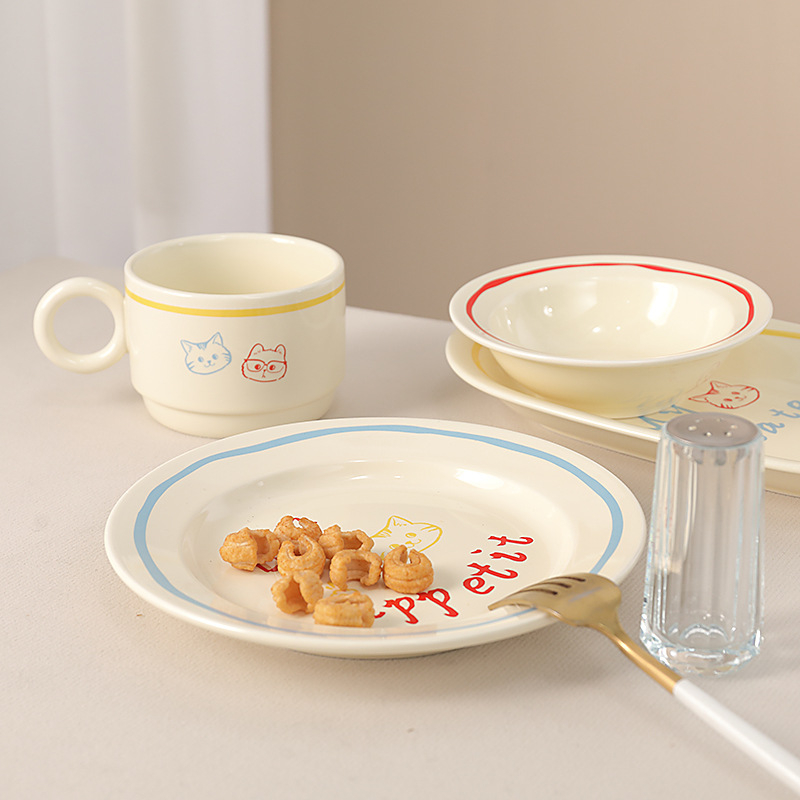 Porcelanski tanjur, krem boje, okrugli, promjer 18–18,9 cm, sigurni za mikrovalnu, moguć prilagodljiv logotip