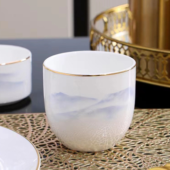 Szállodai étkezőkészlet csontporcelánból, négy darab, overglaze színnel, egyszínű mintázat, logó testreszabás elérhető