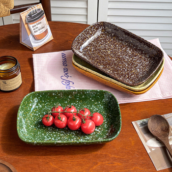 Kvadratni duboki keramički tanjur s motivom raspršenog atramenta, retro stil, pogodan za torte i deserte, otporan na mikrovalnu pećnicu
