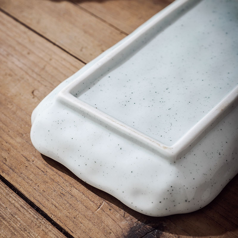 Porcelanska ploča, nepravilnog oblika s izrezanim kutovima u obliku lotosa, ručno oslikana, japansko-korejski stil