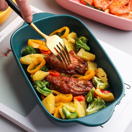 Tavă de copt pătrată din porțelan, 18–18.9 cm, compatibilă cu microunde, cu două mâneres