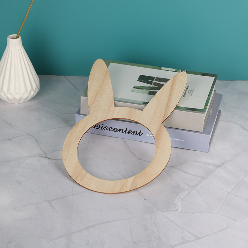 Servetėlių žiedas, Velykų kiškis – medinė dekoracija, Medžiaga: Density Board, Skandinaviškas šiuolaikinis minimalistinis stilius