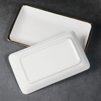 Porcelanski pravokutni tanjur sa zlatnim rubom, skandinavski minimalistički stil, elektroplating površina