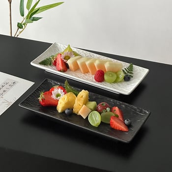 Плоска правоъгълна чиния с каменен рисунък, керамичен материал, модерен минималистичен стил