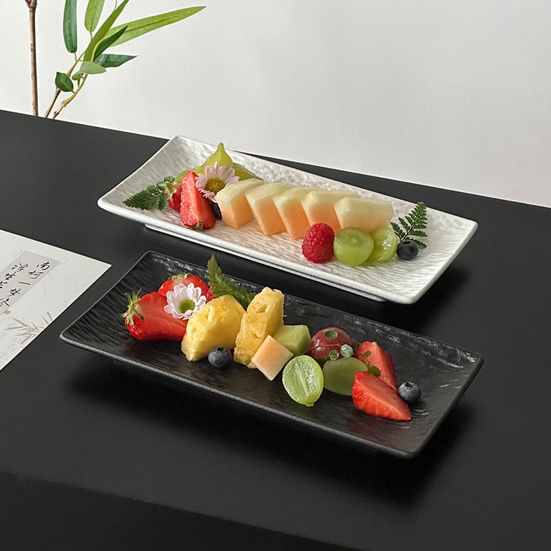 Плоска правоъгълна чиния с каменен рисунък, керамичен материал, модерен минималистичен стил