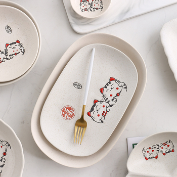 Deset ručno oslikanih japanskih keramičkih posuđa s motivom Maneki-Neko, okrugli tanjuri i zdjele, keramika, ručno oslikana površina, otporno na mikrovalnu