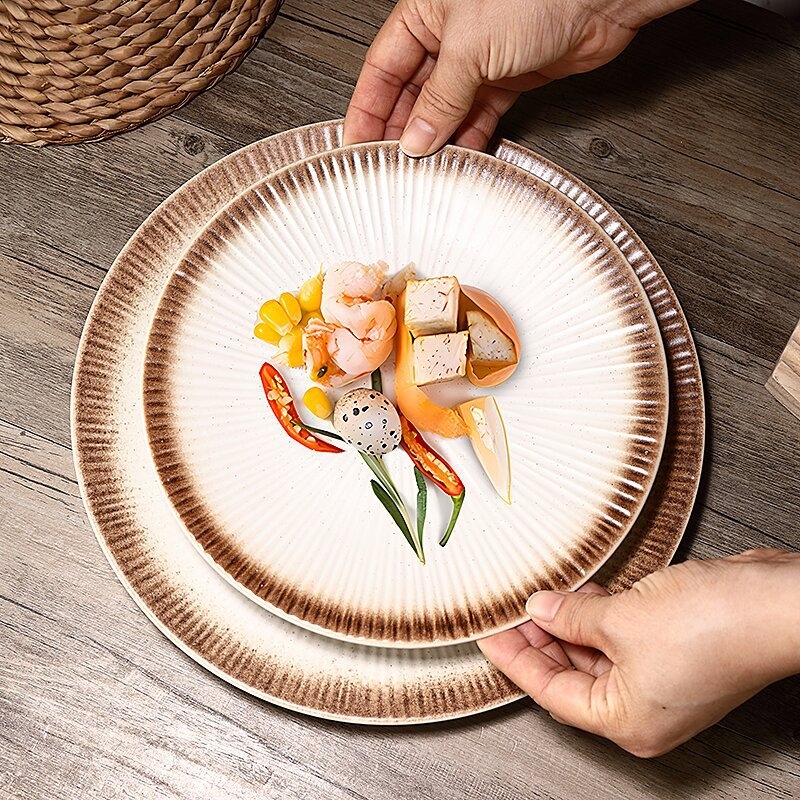 Keramički tanjur u japanskom stilu za sushi, tjesteninu i steak – vintage retro dizajn