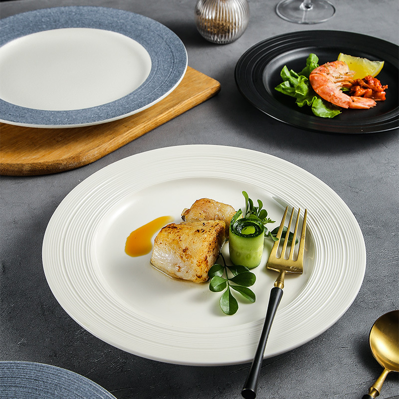 Regular Hall porculanski tanjur za večeru, okrugli oblik, otporan na mikrovalnu, podglazurni jednobojni završni sloj, otisnut logotip, mogućnost prilagodbe obrade