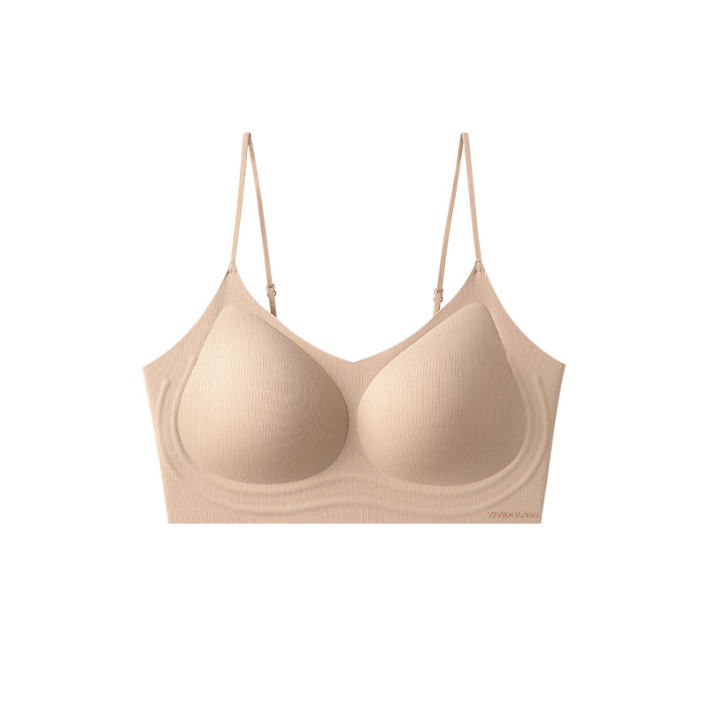 Vest-stílusú melltartó rögzített vállpántokkal, 3/4 kosár habosított, fő anyag nylon 70–80%, bélés spandex <30%, láthatatlan és puha tartással