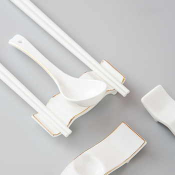 Portselanist söögipulgade hoidja ja lusika aluse hoidja, kahekordne kasutus, glasuuritud pind, hotellide laua dekoratsioon