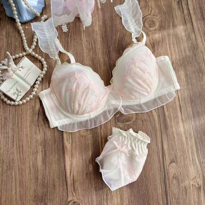 Sutien dantelat cu cupe subțiri, broderie cu coadă de Phoenix, bretele detașabile duble, închidere cu trei rânduri la spate, funcție de strângere