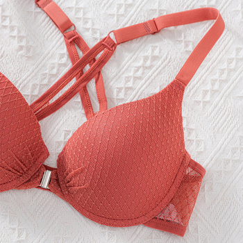 Grudnjak s križnim leđima i prednjom metalnom kopčom, 3/4 šalica, oblikovana šalica, najlon