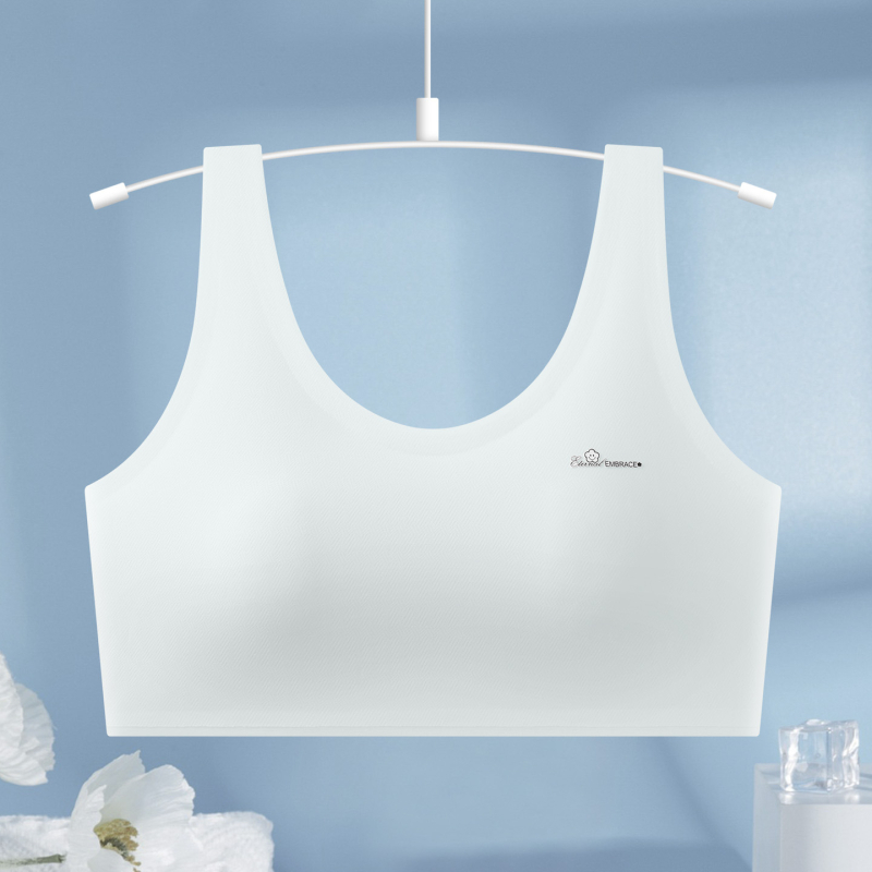 Sutien pentru adolescente: cupe cu acoperire completă, formă turnată subțire, material nailon, bretele fixe, respirabil
