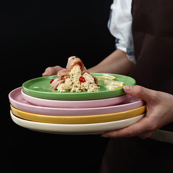 Farfurie rotundă de porțelan, finisaj sub glazură, compatibilă cu microunde, logo imprimat