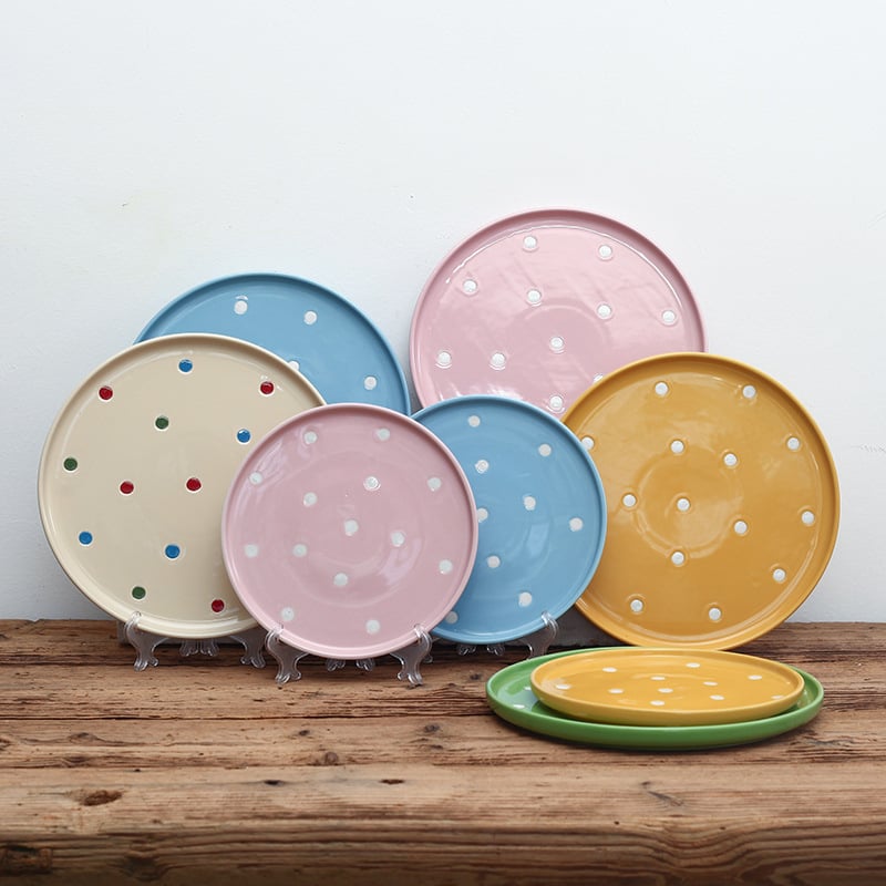 Farfurie rotundă de porțelan, finisaj sub glazură, compatibilă cu microunde, logo imprimat