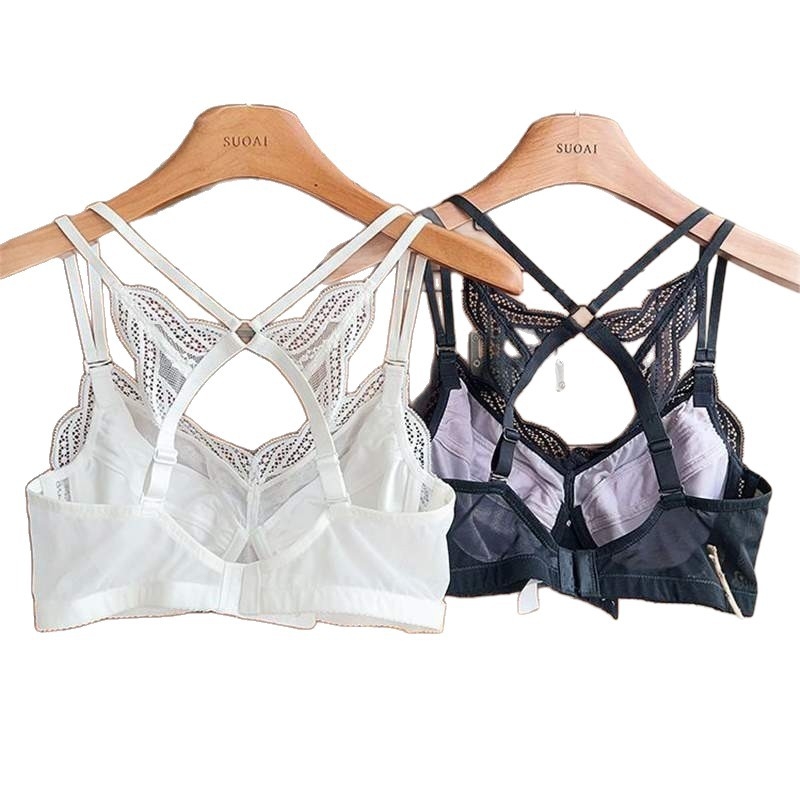 Sutien din dantelă cu bretele detașabile duble, cupe subțiri, spate frumos, închidere pe spate cu un singur rând de cârlige