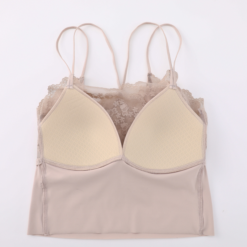 Sutien din nylon fără bretele, cu spate dantelat, cupe triunghi, cupe subțiri formate, susținere și confort