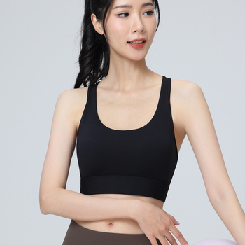 Sportinis liemenėlė jogos ir fitnesui su fiksuotais pečių dirželiais, pilnas puodelis, plonai formuojami puodeliai iš putų, nugaros trijų eilių uždarymas