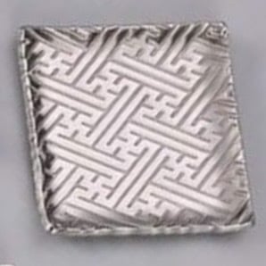 304 roostevabast terasest chopsticks- ja lusikahoidja kalakriku mustriga, hotellide ja koduste lauadade jaoks; logotrükkimise võimalus; komplekt 1 tk; mahutab chopstickid, noad, kahvlid ja lusikad