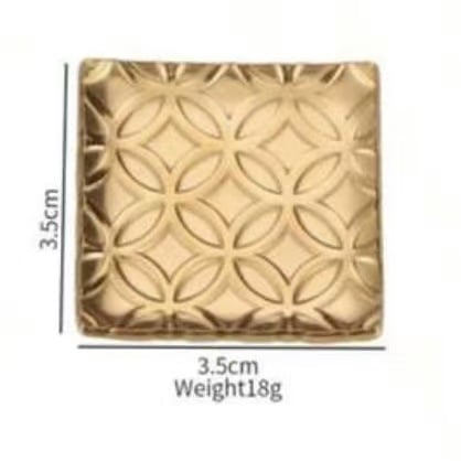 304 roostevabast terasest chopsticks- ja lusikahoidja kalakriku mustriga, hotellide ja koduste lauadade jaoks; logotrükkimise võimalus; komplekt 1 tk; mahutab chopstickid, noad, kahvlid ja lusikad