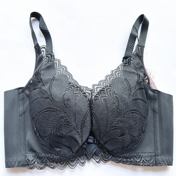 Sutien din dantelă cu underwire, cupă 3/4, cupă medie, dantelă, închidere la spate cu patru rânduri de cârlige
