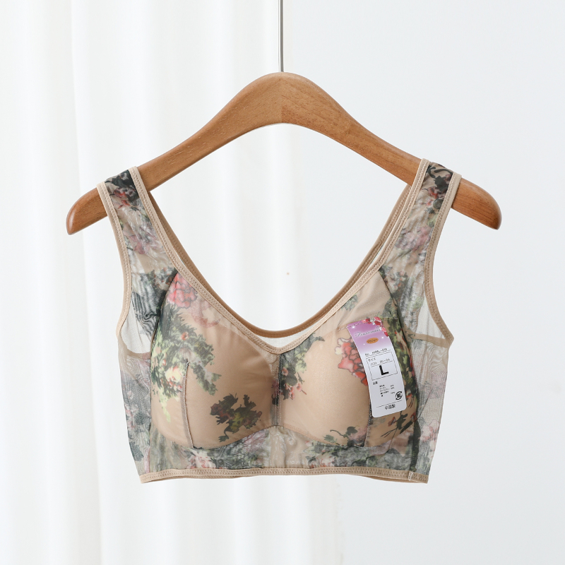 Sutien cu plasă și efect de susținere, material principal nylon, căptușeală din bumbac, cupe din burete, bretele fixe duble, închidere fără cârlig