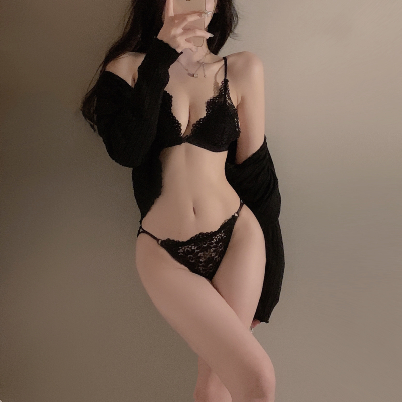 Sutien u francuskom stilu od mreže, push-up čašice, halter oko vrata, jednobojni dizajn, žensko donje rublje