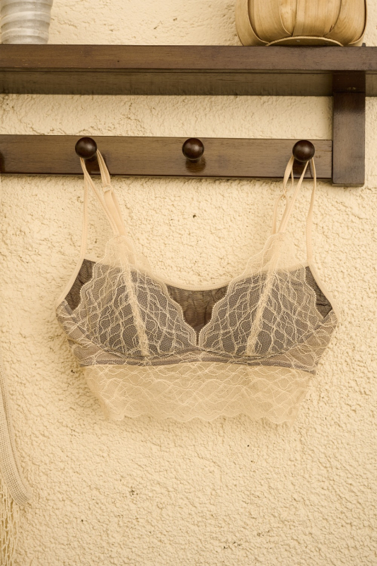 Sutien cu cupa 3/4, cupe subțiri, țesătură nylon, căptușeală din mătase de mulberry