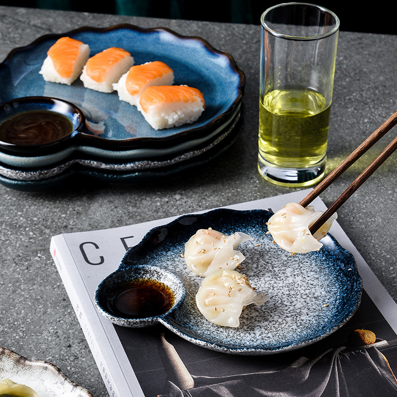 Light Luxury Retro Porcelanski tanjur za dumplings s octovim posudom, sektor oblik, mikrovalna sigurnost, otisak logotipa, mogućnost prilagodbe