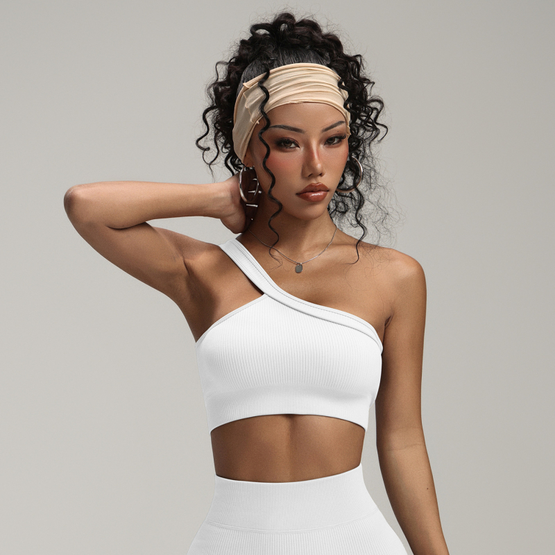 Moterų jogos viršus vienam pečiui, halterio kaklo, 3/4 puodeliai, šoninis sagtis, medžiaga: nailonas 90% + spandeksas 10%.