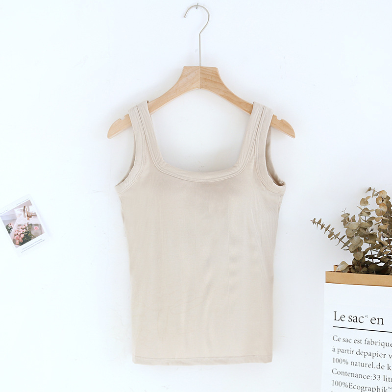 Камизол с подплънки за бюст и U-образна гръбна част, кръгла яка, дебел трикотаж, вискоза 95-100%, лято/пролет