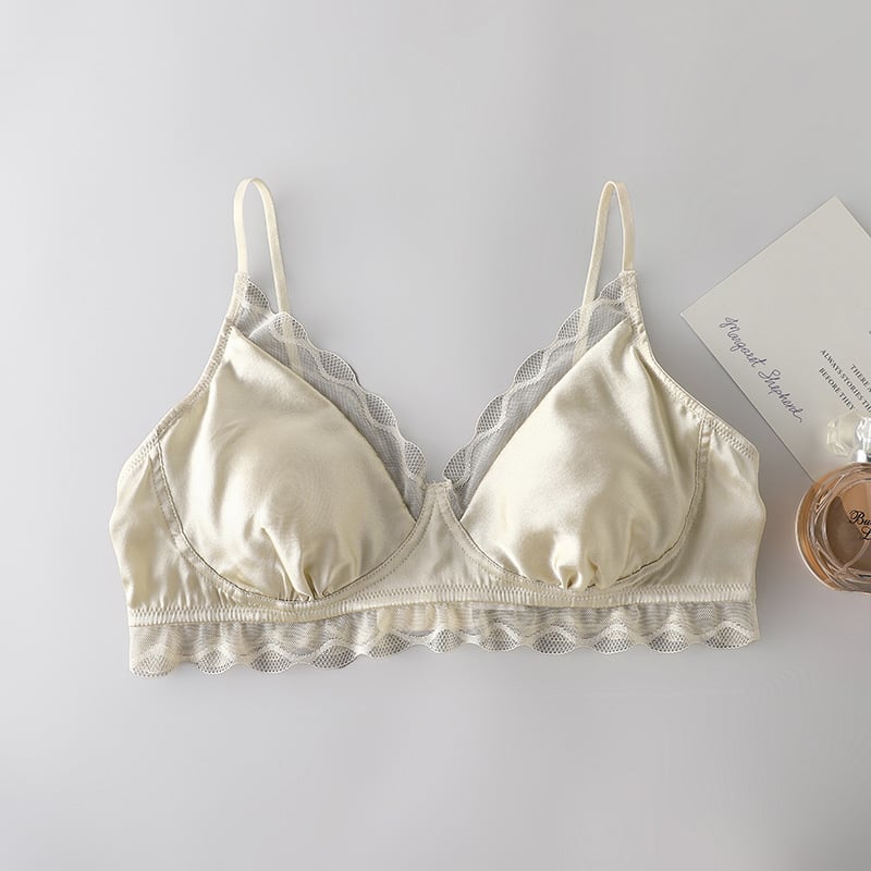 Donje rublje od Mulberry svile, prozračne trokutaste košarice s tankim oblikovnim uloškom, čipkasti rub, podstava od Mulberry svile, fiksni dvostruki naramenice