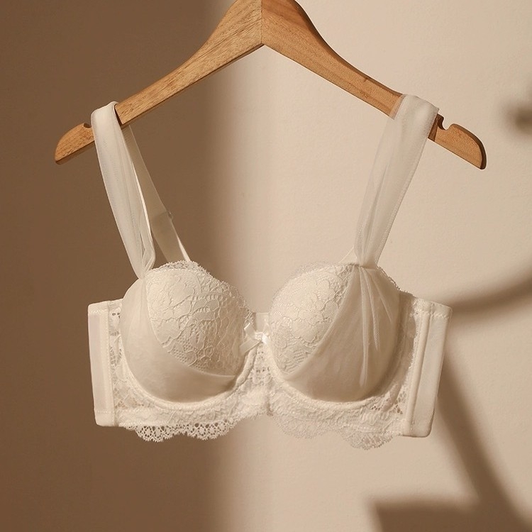 Ženski pamučni grudnjak s čipkom, Push-Up, 3/4 košarica, anti-sag, francuska čipka