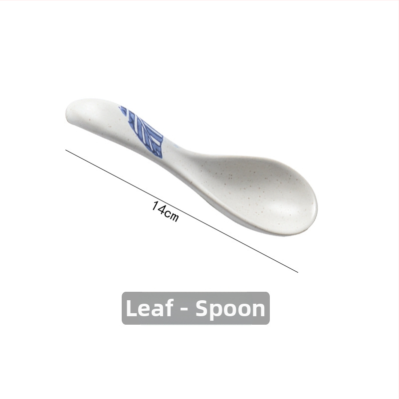 Sinine-valge kaulporcelani laua serveerimis komplekt neljast osast: kauss, lusikas, kaulplaat ja tass (Tao keraamika)