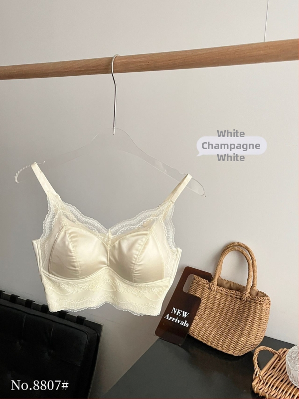 Čipkasti grudnjak s otvorenim leđima, bežični, trokutasti košarice, prozračni najlon 80–90%, duljina prsnog koša, francuski stil elegantnog leđa