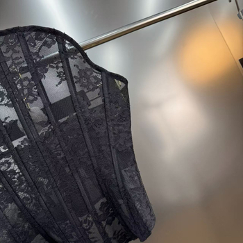 Μπούστιερ Τοπ από Δαντέλα με Πλέγμα και Μπονίνγκ, Χωρίς Ιμάντες, Στενή Γραμμή, Καλοκαίρι 2025