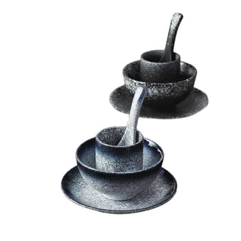 Portselanist jaapani stiilis ühekordne laua- komplekt: kauss, taldrik ja söögipulgad; allglazuurviimistlus; 1 komplekt; logotüübi trükkimise võimalus