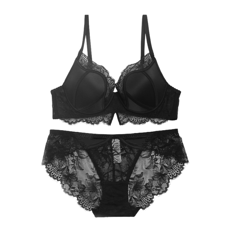 Set grudnjaka: 3/4 košarice, tanko oblikovane košarice, fiksne dvostruke naramenice, glavni materijal poliester