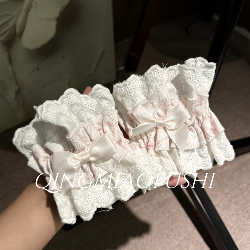 Camisole top s čipkastim uzorkom i kostnom konstrukcijom, uklonjive naramenice, poliester 95%