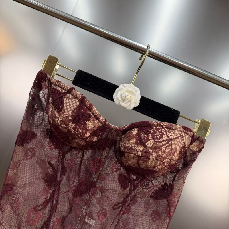 Čipkasti bustier bez naramenica – Slim fit, kratka duljina 40–50 cm, čipka, poliester 30–50%